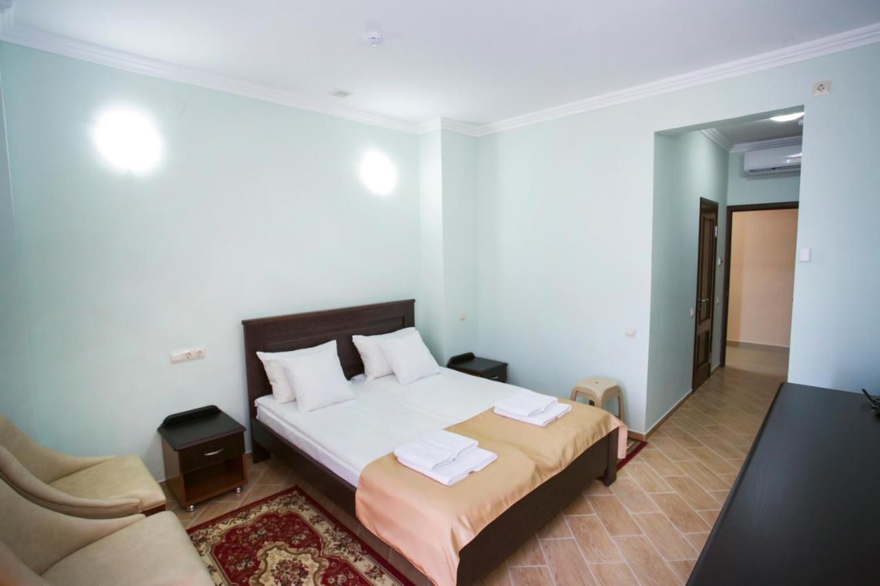 Hotel Acra Sohum Dış mekan fotoğraf