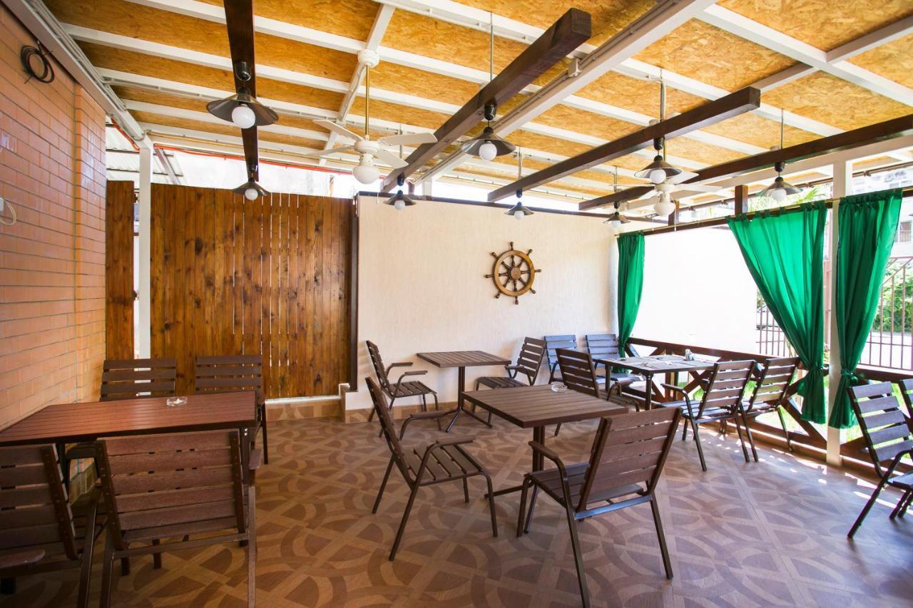 Hotel Acra Sohum Dış mekan fotoğraf
